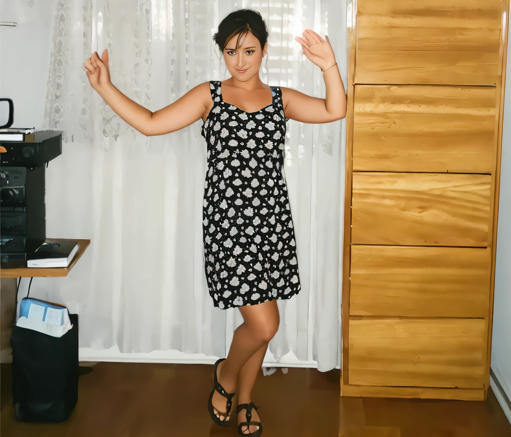 there is a 32 year old woman, standing in a room with a wooden dresser, usando um vestido de sol, she is dancing, posando em uma sala, usando um vestido de sol, usando um vestido de sol, dancing in the background, usando um vestido de sol , usando um vestido de sol, em um vestido, usando um vestido longo florido, wearing a flowing sundress, imagem interna, usando vestido de alta qualidade no campo, high resolution, obra de arte, 8k.