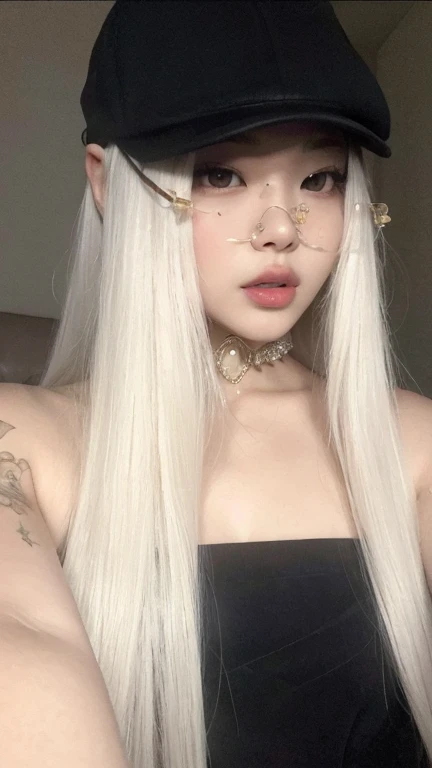 A woman with a tattoo on her chest is taking a selfie, 淡い磁器のようなWhite skin, Cruel Korean Goth Girl, White skin!!, 1 7 year old goth girl, Pale Goth Beauty, Asian Nymph Bald Goddess, Selfie taken at a straight angle, 磁器のようなWhite skin, chic, 非常に青White skin, White skin, A sexy look for the camera