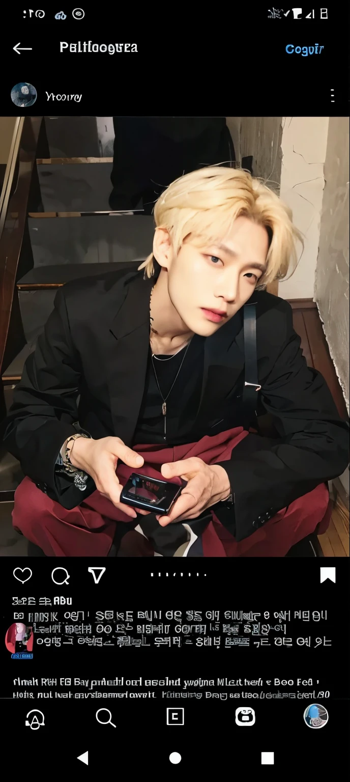 there is a man that is sitting down with a cell phone, Shinji, Marcos Lee, hyung tae, Kim Doyoung, inspirado em jeonseok lee, Hong junho hyung, adorable and pale korean face, taejune kim, lindo chad queixo, inspirado em Kim Myeong-guk, Shin Jeongho, Jimin\the right eyelid is swollenKim taehyung, rosto grande, 30 anos, barba pequena, bravo, chateado, bravo