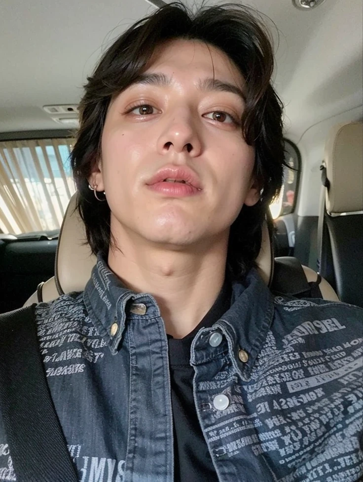 There's a man in a denim jacket sitting in a car, taken at the beginning of 2020, Jungkook, imagem de perfil, brilhante da chuva, com olhos vermelhos , jungkook do bts , jeon jungkook