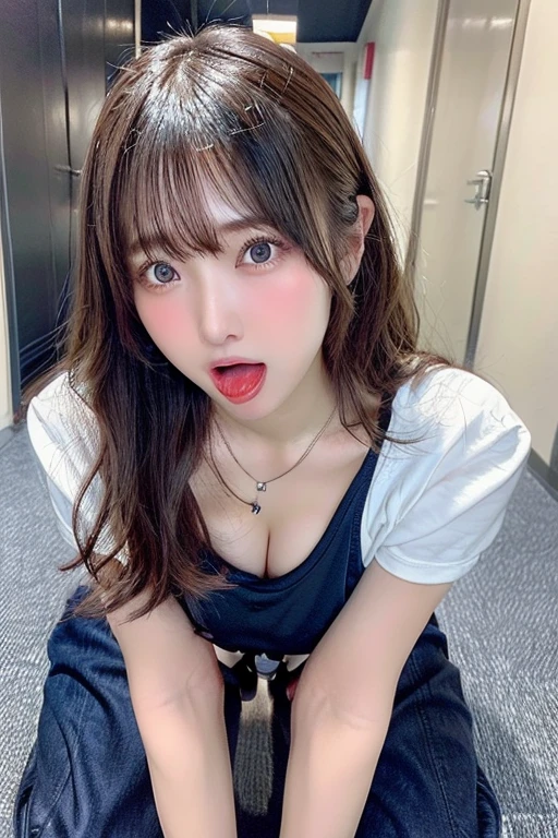 (highest quality、8K、32K、masterpiece、nffsw:1.2)、photo of cute japanese woman、beautiful chest、long hair、beautiful legs、beautiful belly、full body shot、necklace、 balanced body、T-shirt、Cleavage、((leaning forward、crawl on all fours、chest))、open your mouth、locker room