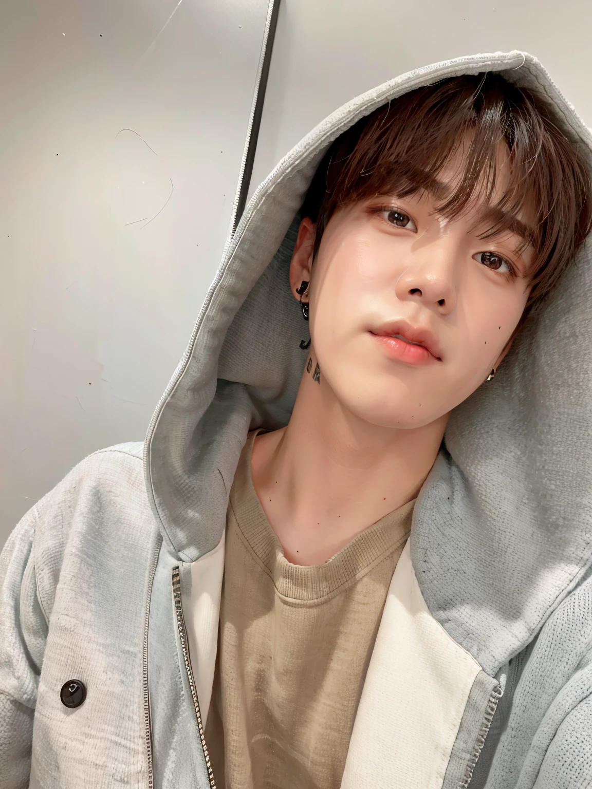 Hombre arafed con una sudadera con capucha gris y un paraguas negro., Jung Jaehyun, kim doyoung, Jinyoung Shin, pintar ulzzang, hyung tae, cai xukun, pale korean adorable face, foto de perfil en la cabeza, jaeyeon nam, todos del grupo nct, shin jeongho, cuchilla del grupo de drenaje, hong junio hyung, TaeJune Kim, stray kids kim seungmin