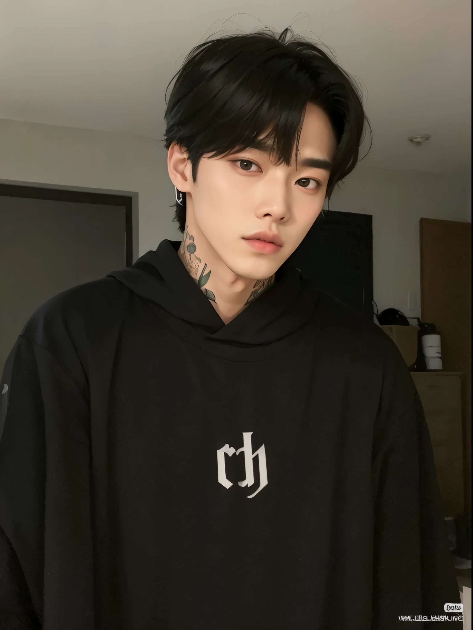 un primer plano de una persona que llevaba una sudadera con capucha negra, kim doyoung, cai xukun, pintar ulzzang, yanjun chengt, hyung tae, kanliu666, chen longque, Jung Jaehyun, hong junio hyung, TaeJune Kim, jungkook, inspirado en Bian Shoumin, guapo chad chin, Jinyoung Shin, con una sudadera con capucha negra