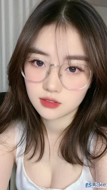 (réaliste, haute résolution:1.3), 1 fille avec une silhouette parfaite, lunettes, sourire, ((peau blanche pâle:1.3)) ,(seins gigantesques:1.3), regarder les spectateurs, Visage et yeux super fins, Cheveux longs, voile de dentelle transparent blanc: 1.2 , dans la chambre, Asseyez-vous sur le lit, , Décolleté exposé, Haut du corps, demi-corps