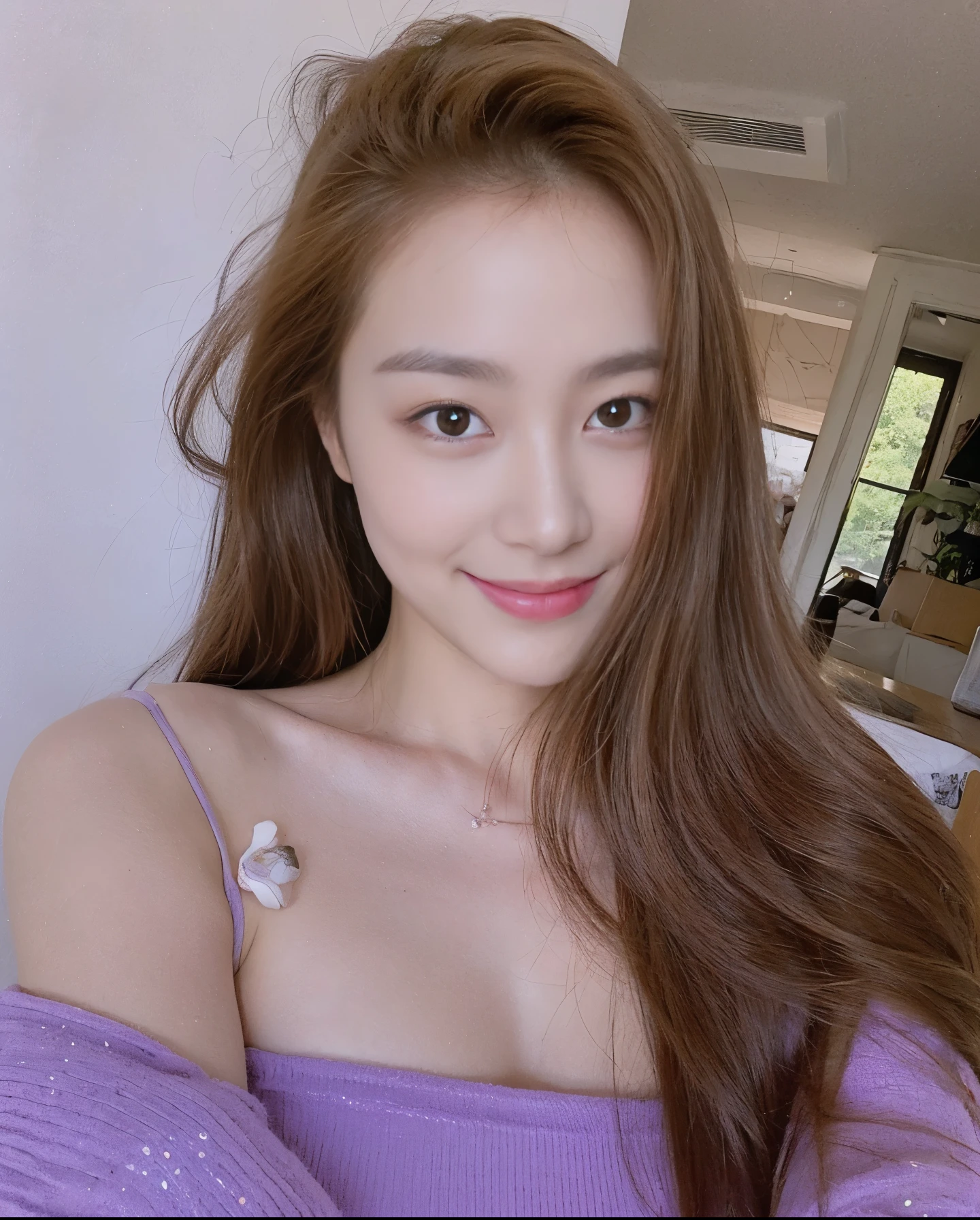 ((Masterpiece, Top image quality, high resolution、alone、shiny skin))(on the table, best quality, actual, super detailed, meticulous, high resolution, 8k wallpaper), Close-up portrait of a beautiful woman, Chariada, smiling, light brown messy hair, Perfect dynamic composition, 美丽meticulous的眼睛, Just like the cover of a fashion magazine, on campus