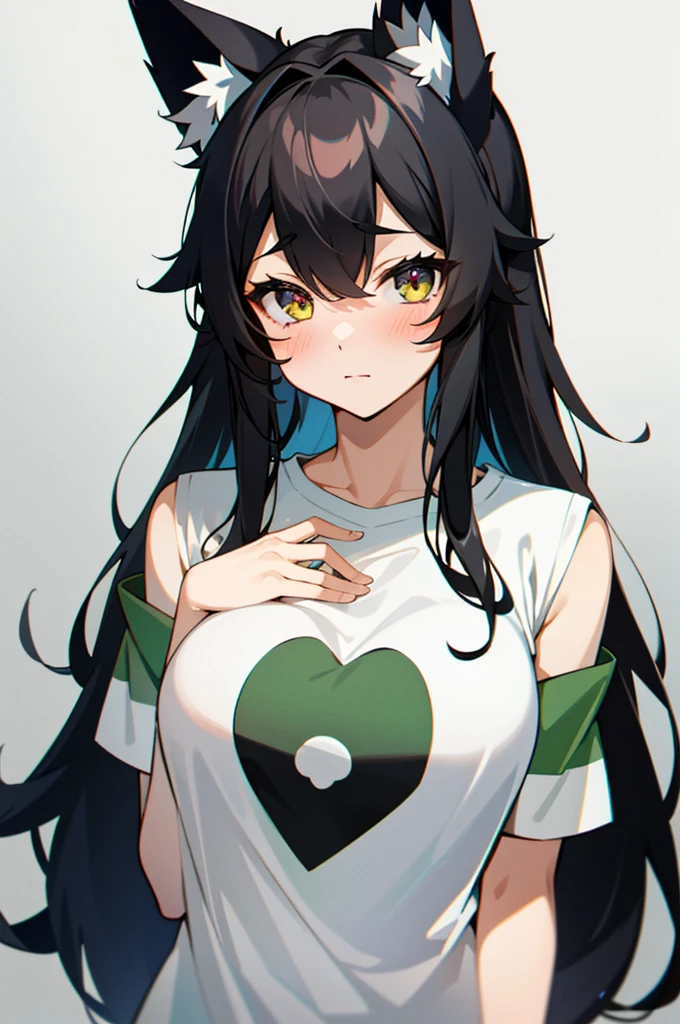 1 girl, animal_ear_fluff, animal_ears, 前hair, just_shoulder, black_hair, blush, chest, cin_ears, closed_mouth, Eyebrow_appear_through_hair, green_eye, gray_background, hair_between_eye, Khalil_(Princess_Connecting!), length_hair, looking for_in_viewer, Moderate_chest, colorful_hair, shirt, simple_background, No sleeve, No sleeve_shirt, 一人in, upper_body, white_background, white_shirt, 