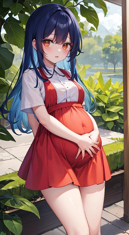 2 orang Pria berpakaian Merah dan biru, Berada di tengah kota besar dengan enggel kamera dari atas menghadap ke 2 pria itu pregnant