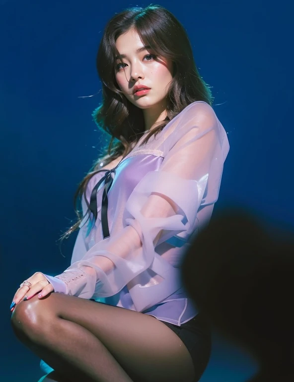 um close de uma mulher sentada em um banquinho com fundo azul, bae suzy, Heonhwa Choe, Jiyun Chae, jaeyeon nam, estacionar a partir de-min, parque roseanne de blackpink, Hwang se-é, Retrato de Jossi do Blackpink, Lee Ji-eun, Lee Ji-eun, Jinyoung Shin, Portrait of female Korean idol