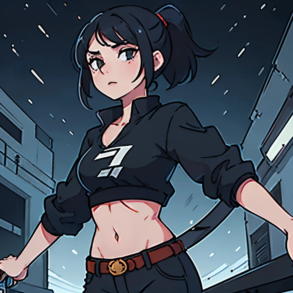 Chica, asesina, espada en la espalda, ojos azules brillantes, cabello negro y lacio, hair tied back with a ponytail, rubor, collar de cruz, capa larga negra, camisa negra, belt with knives, Sexy pants, Very tight pants, pants attached to the legs,black pants, escenario oscuro, alley, culo redondo, Jack o Challenge