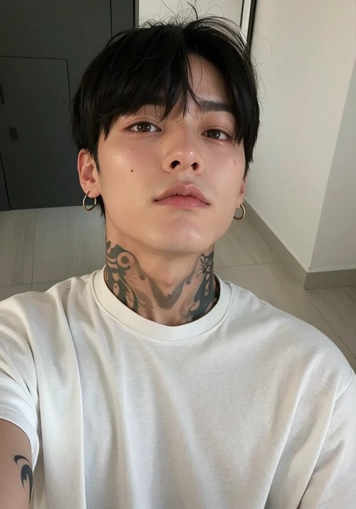 Jungkook with a tattoo on his neck and neck, Jungkook, Grupo BTS, Ulzzang inteligente, Hyung Jungkook, Kim Jungkook, 25 anos, rosto magro, Jungkook, profile picture with headshot, JungkookKim, com tatuagem facial, homem sul-coreano, Androgynous Prince