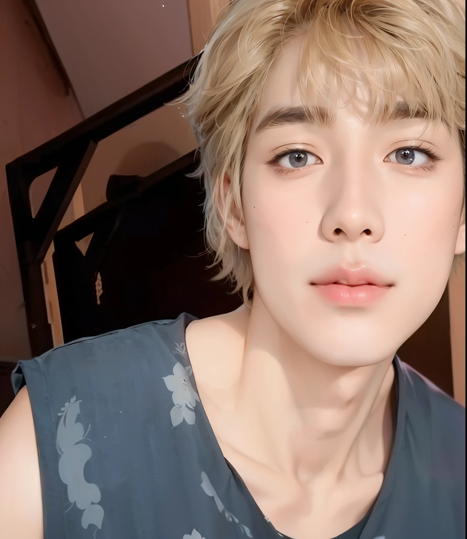 Hombre arafed con cabello rubio y camisa azul posando para una foto., cai xukun, Jinyoung Shin, pale korean adorable face, hyung tae, diez lee, TaeJune Kim, kim doyoung, hombre surcoreano, brillante por la lluvia, hong junio hyung, esojun chengt, xqc, pintar ulzzang, hsiao-ron, bts taehyung, bts, kim taehyung, kpop boy, korean male face