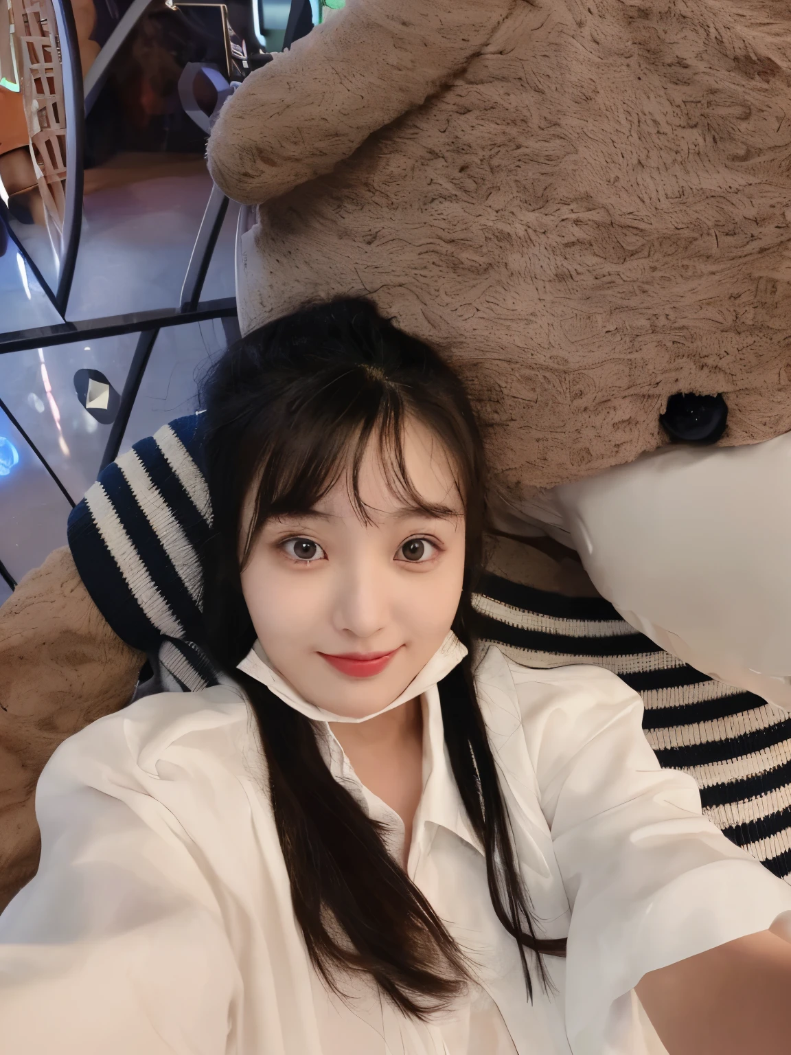28-year-old cute girl is willful and arrogant