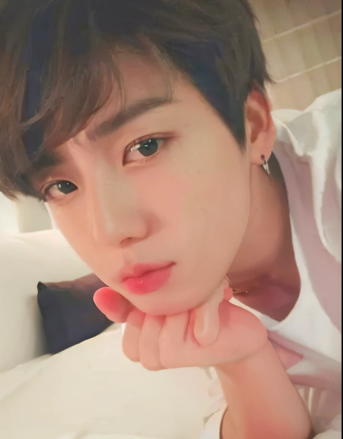 un primer plano de una persona acostada en una cama con una camisa blanca, jungkook, Jinyoung Shin, kim doyoung, TaeJune Kim, pale korean adorable face, hyung tae, Jung Jaehyun, pintar ulzzang, cai xukun, young pale angel, 1 7-year-old boy with a thin face, diez lee, hong junio hyung, Jinyoung Shin aesthetic, bts jungkook, jeon jungkook, korean male face