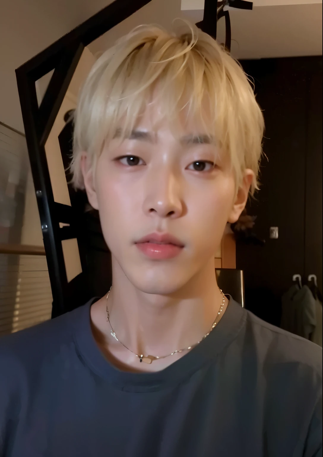 Close-up of a person with a necklace on a cell phone, hyung tae, cai xukun, taken in the early 2020s, taehyung comiendo papas fritas gucci, Jinyoung Shin, pale korean adorable face, hong junio hyung, headshot foto de perfilture, TaeJune Kim, foto de perfil, kim doyoung, hyung tae kim, brillante por la lluvia