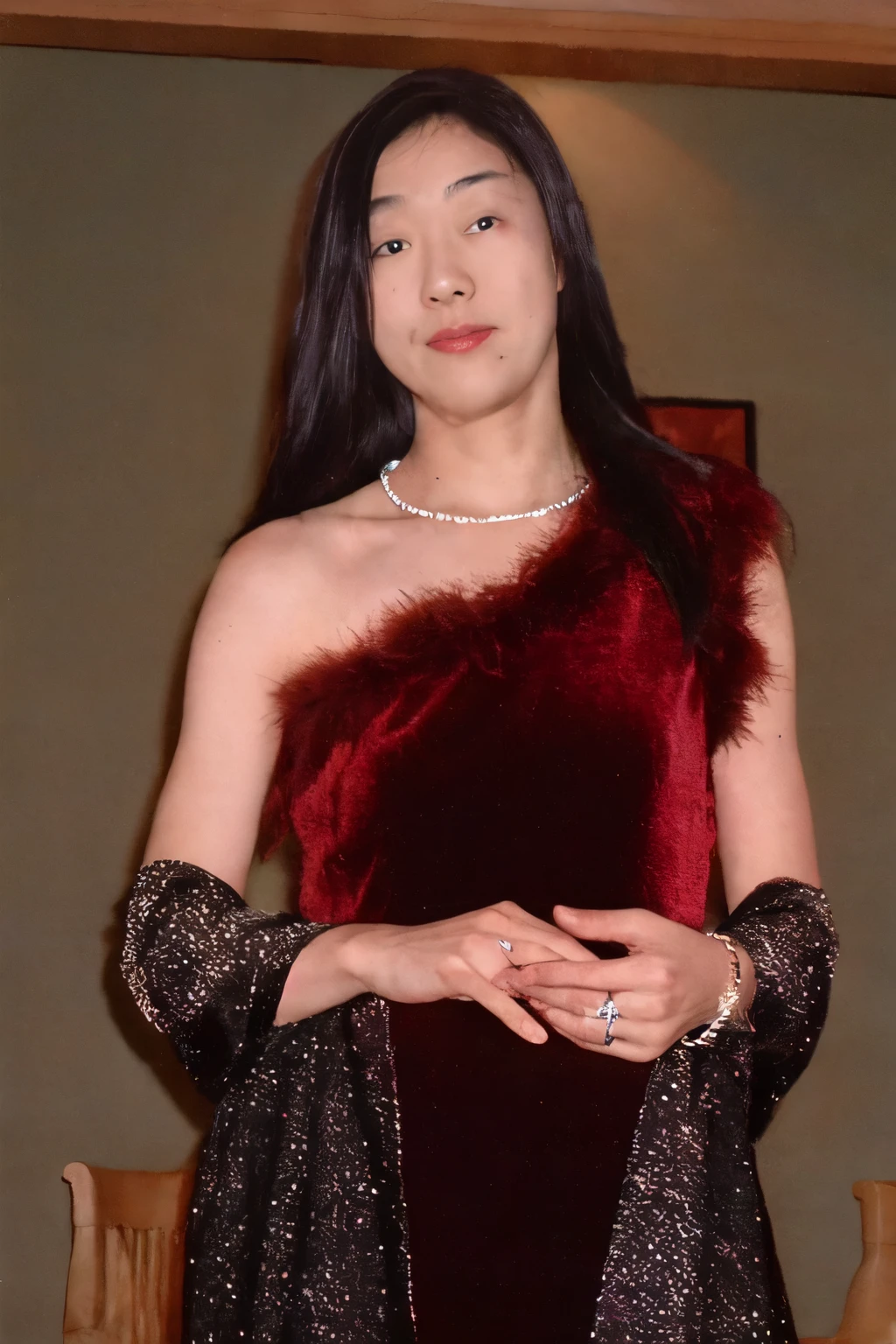 An arafi woman wearing a red dress standing in a room, Zhou Meiling, mariko mori, Jiyunche, kiyoko suzuki, Jen Gee, Hwang Se-ha, Shwehan, Kang Liu, Yun Lin, Korean female actress, Raymin, Lulu Chen, Gombi, katherine lam, Park from to
