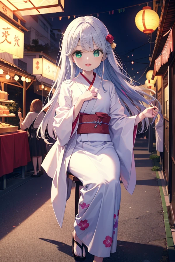 Long silver hair、hime-cut、Golden Eyes、eye glasses、ssmile、early girls、flat chest、Thin pubic hair、Beautiful open legs、bath robe、Back alley