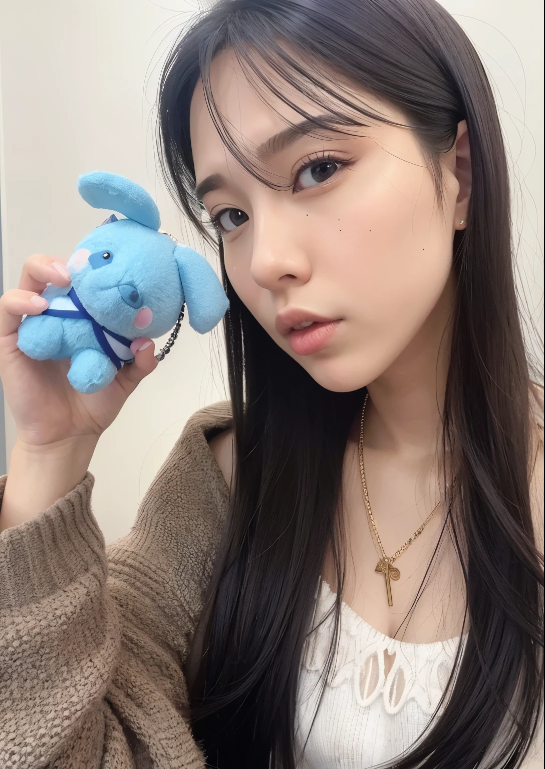 araffe holding a blue stuffed animal in her hand, Kim Doyoung, tzuyu de duas vezes, Ulzzang, jaeyeon nam, has sorte, Jisoo do Blackpink, Jinyoung Shin, taejune kim, com pele azul, Jisoo do Blackpink, dilraba dilmurat, Heonhwa Choe, brinquedo fofo, Sun Yunjoo, imagem de perfil
