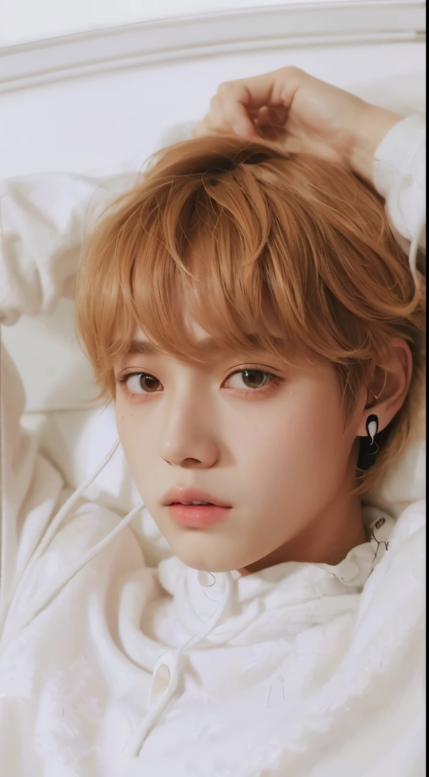 There's a with headphones on and a pink sweater, ulzzang, Ulzzang masculino, Wan adorable cara coreana, Cai Xukun, kanliu666, Jinyoung Shin, Ruan lindo vtuber, Kim Doyoung, Chiho, e-chica, E - Chica, Jung Jaehyun, Jaeyeon Nam, Sakimichan