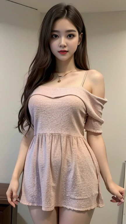 This girl is beautiful，The eyes are bright and alert，The face is delicate，with fair and smooth skin，Warm and charming smile。Her figure is well proportioned and graceful，Dress appropriately and stylishly。In short，She is a heart-warming beautiful girl。