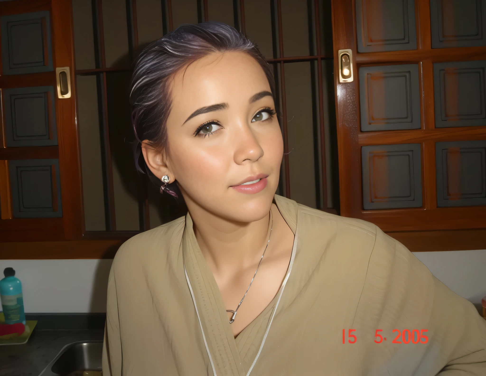 There's a woman standing in the kitchen dyeing her hair, cerca de 35 anos, high resolution, alta qualidade, obra-prima, 8k.