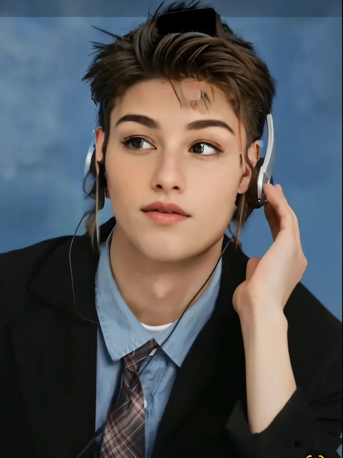 Has mullet,