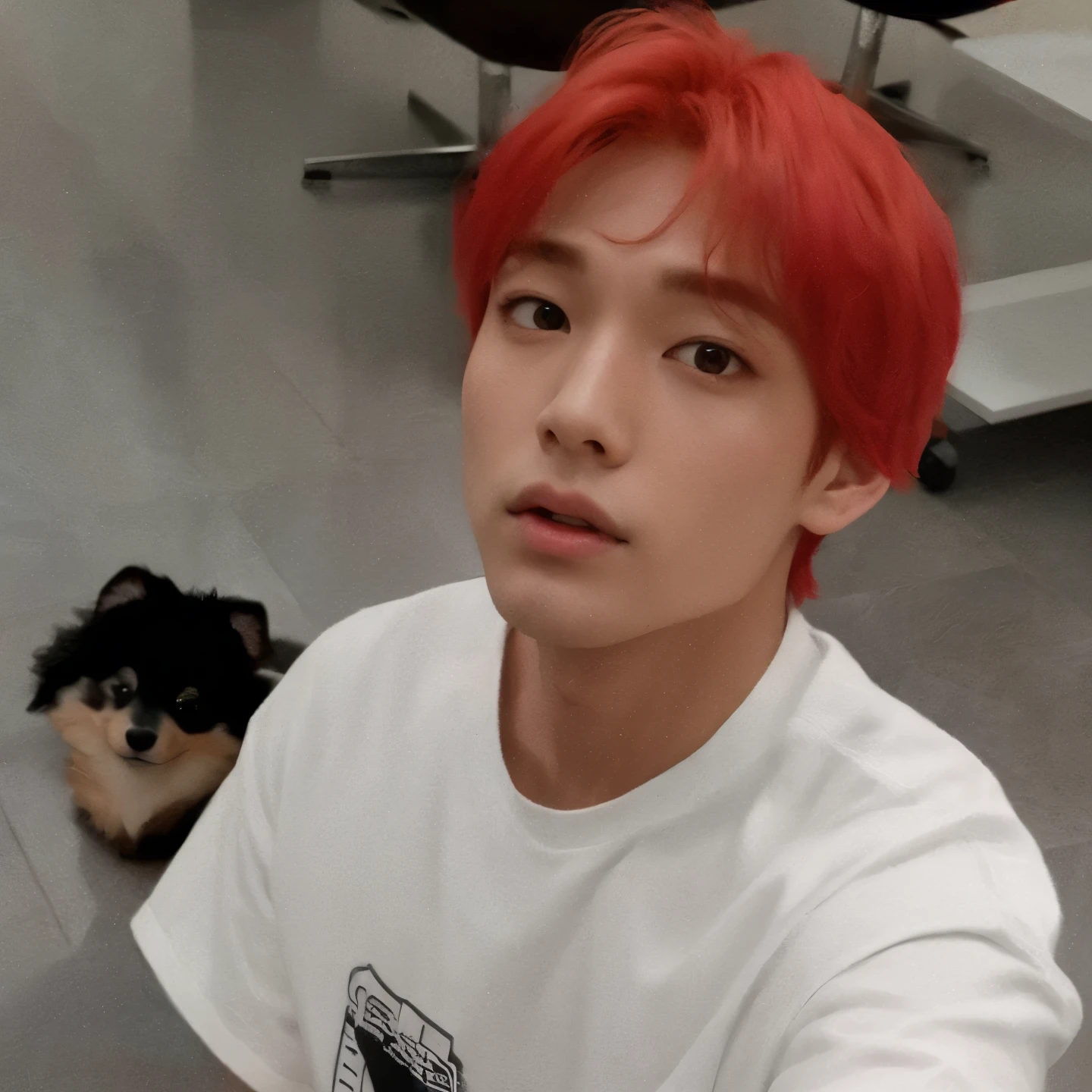 chiseled man with red hair and a dog sitting on the floor, Taehyung comendo batatas fritas Gucci, Jungkook, cai xukun, your eyes are red and glowing, ele tem cabelos grisalhos escuros, he is wearing a red scarf, BTS, Kim Doyoung, seus olhos brilhando vermelhos, hyung tae, imagem de perfil, 8k!, BT21, BT 2 1