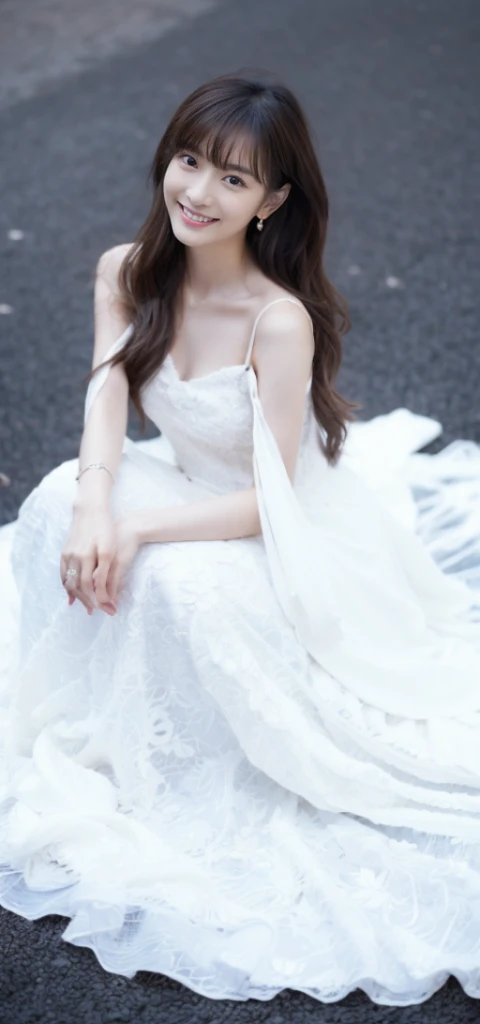 ((Masterpiece, Top image quality, high resolution、alone、shiny skin))(on the table, best quality, actual, super detailed, meticulous, high resolution, 8k wallpaper), Close-up portrait of a beautiful woman, Chariada, smiling, light brown messy hair, Perfect dynamic composition, 美丽meticulous的眼睛, Just like the cover of a fashion magazine, on campus