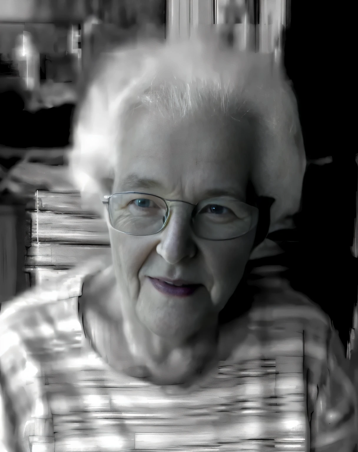 una abuela anciana con anteojos de lectura y cabello blanco sonriendo, viste una remera a rayas horizontales, anteojos, lentes de lectura, razgos delicados y hermosos, muy granulado image, Grainy photo of an 80 year old woman, foto granulada en blanco y negro, damaged grainy photo, muy granulado, abuela, low quality grainy photography, Artefacto JPEG pesado borroso, foto granulada en blanco y negro, foto inquietante, imagen granulada