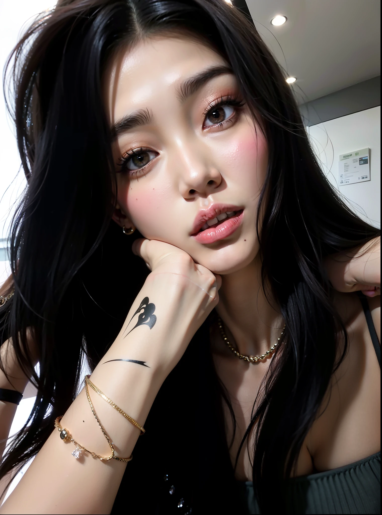um close de uma mulher com cabelos longos e tatuagens, beautiful south mulher coreana, gorgeous young mulher coreana, coreana, beautiful young mulher coreana, Ulzzang, beautiful asian girl, cruel korean goth girl, adorable and pale korean face, young lovely korean face, beautiful aesthetic face, maquiagem sul-coreana popular, maquiagem coreana popular, mulher coreana, de garota taiwanesa, blackpink Lisa, blackpink jennie