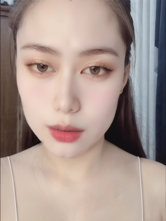 (realistic、masterpiece、Best Quality、8K、highres、high resolution:1.3)、1 girl、Big breasts、white bikini、looking at viewers、super fine face and eyes、long hair、 exposed cleavage、upper body、