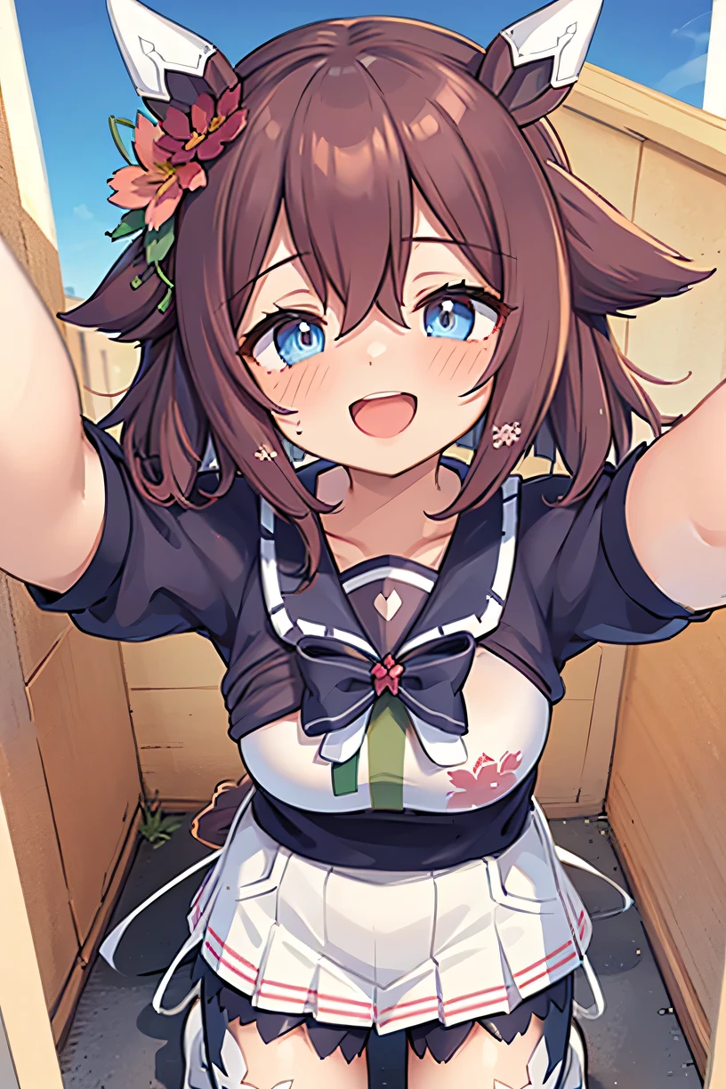 [[[​master piece]]],[[[Best Quality]]],[[[ultra-detailliert]]],Portrait,Uma Musume,Bottom-to-top perspective,Training Center Uniform,breasts, Staining cheeks,Open mouth,Looking to the side,Smiling,cling to viewer,Cycle Wear, Bike Shorts,red hairs.Medium Hair.,white stockings, (8years old), little face