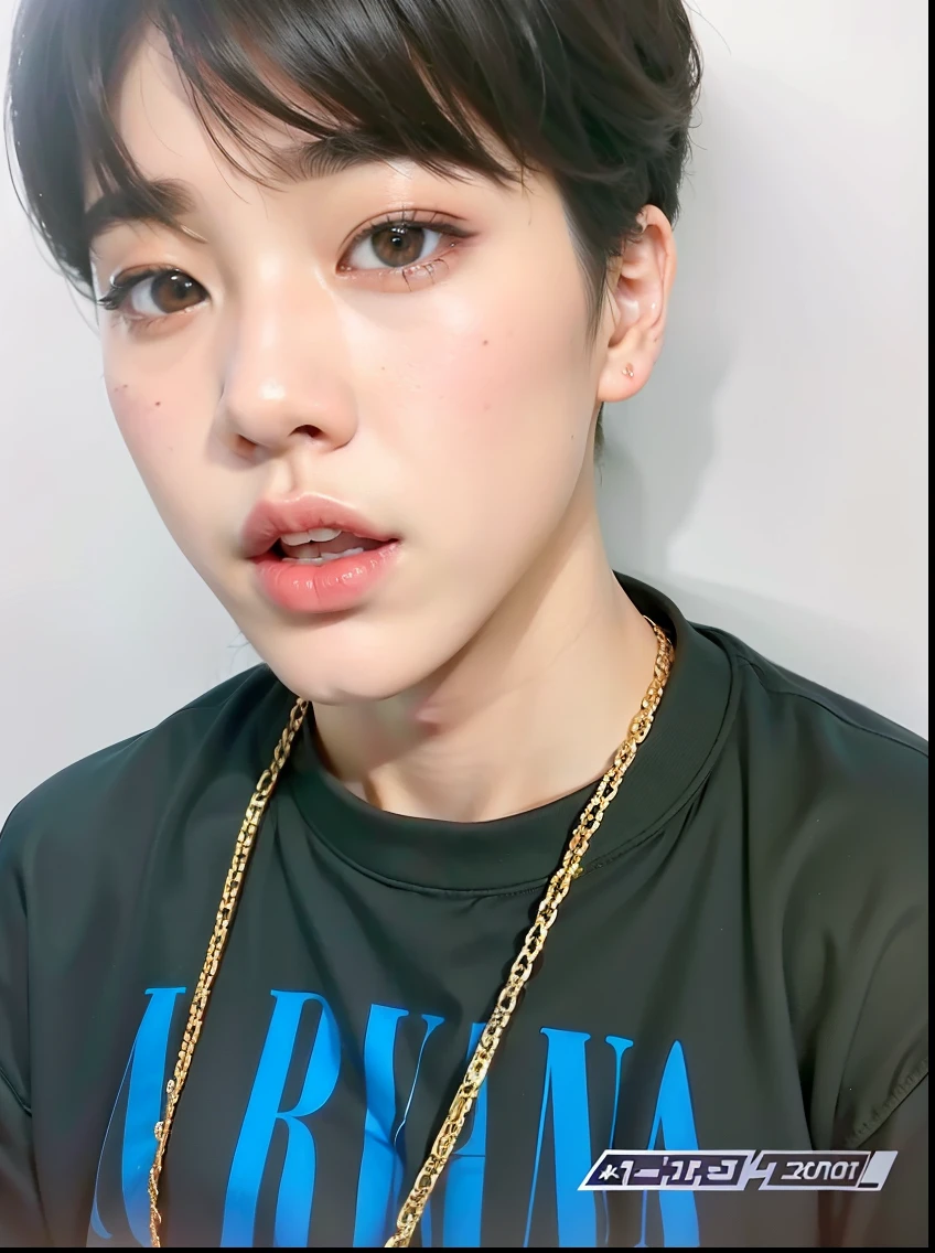 un primer plano de una persona con un collar en una cadena, Jimin\los labios carnosos, Jimin\la nariz griega, park Jimin, Jimin\his right eyelid is swollen, Jimin, accurate Jimin face, yoongi de pelo negro, jungkook, hyung tae, TaeJune Kim, kim doyoung, hong junio hyung, pale korean adorable face, foto de perfil en la cabeza