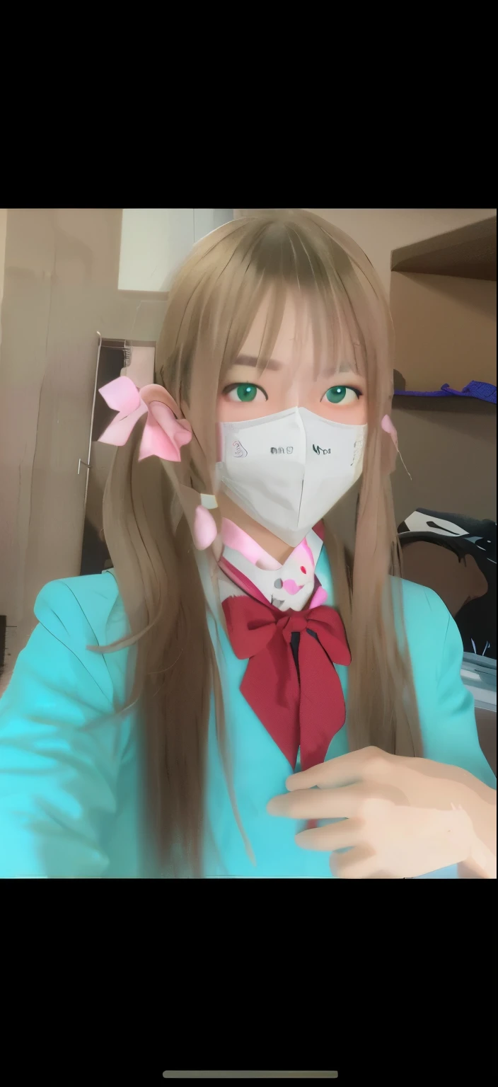 wear mask,green eyeball