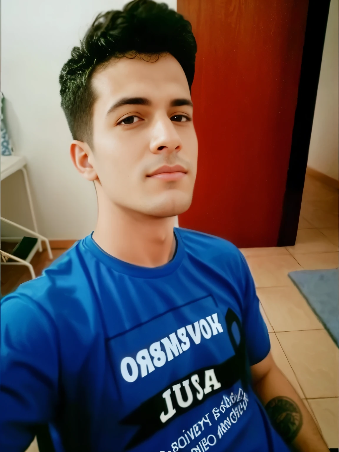 homem arafed em uma camisa azul com uma camisa azul, mateus 9 5, caio santos, icaro carvalho, manuel sanjulianblue, msxotto, foto do perfil 1024px, twitch streamer / jogador ludwig, cerca de 19 anos, ismail, powder Nándor Katona, vitor maristane, Michael 4k estilo pixar Disney 
