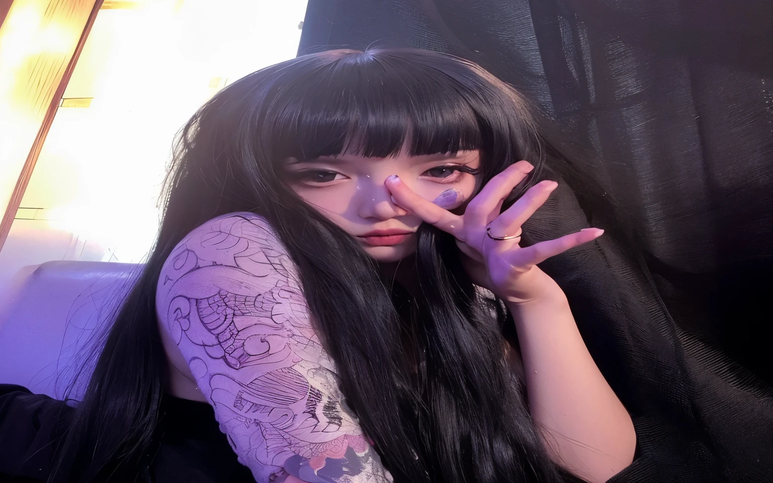 mulher arrogante com longos cabelos pretos e piercings posando para uma foto, o corte Hime, 1 7 Year Old Goth Anime Girl, corte de cabelo preto hime, ela tem cabelo preto com franja, cabelo preto longo com franja, cabelo longo com franja cheia, cabelo longo com franja, cabelo preto com franja, sui ishida with black hair and angelic appearance