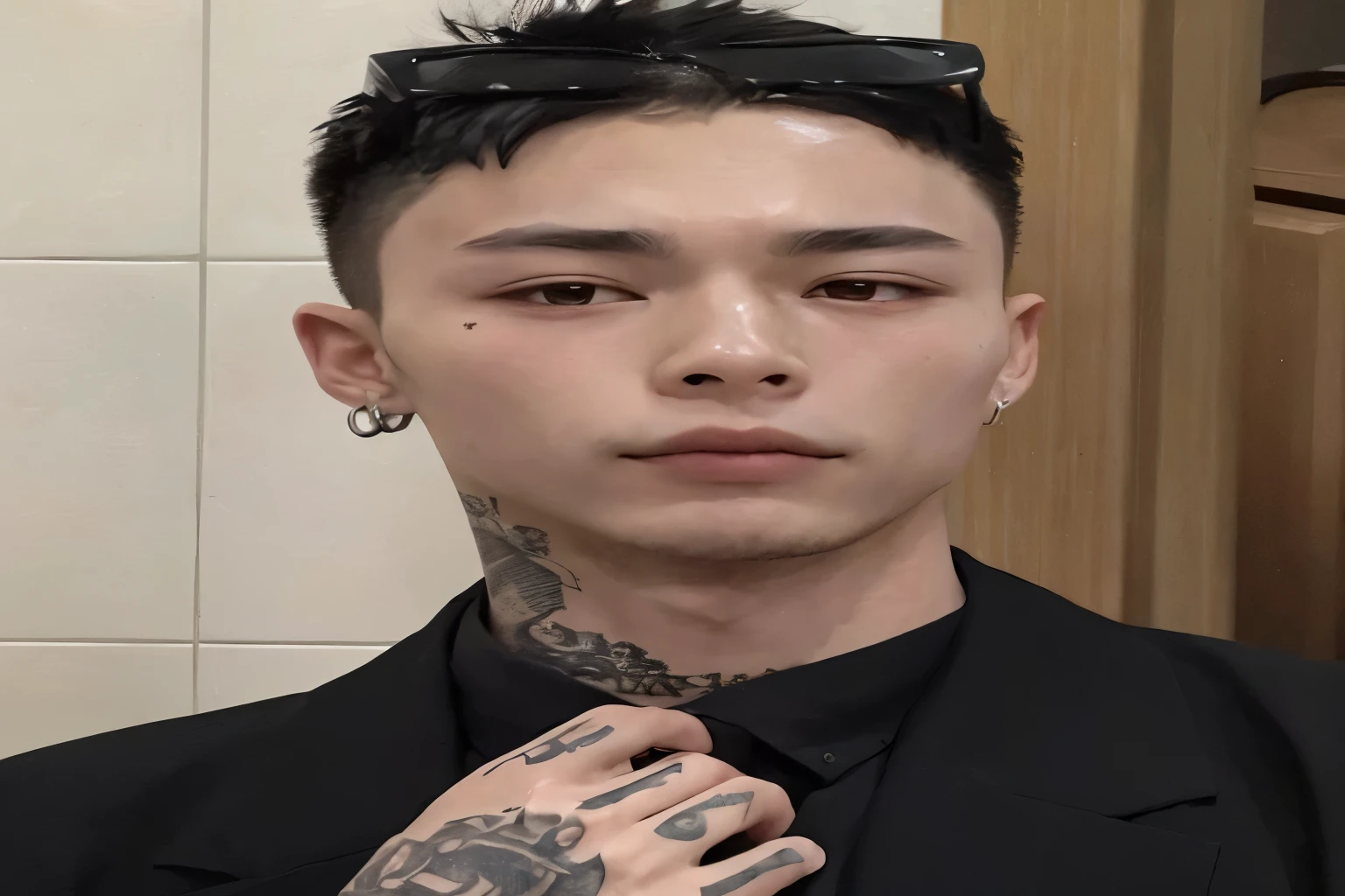 sharp man with neck tattoo and tie, Yanjun Chengt, taken at the beginning of 2020, Hong junho hyung, cai xukun, 1 Menino de 7 anos, rosto magro, profile picture with headshot, hyung tae, inspirado em Yanjun Cheng, cute japanese demon boy, androgynous person, 27 anos de idade