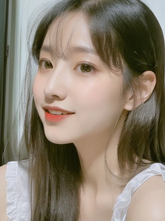 (realistic、masterpiece、Best Quality、8K、highres、high resolution:1.3)、1 girl、Big breasts、white bikini、looking at viewers、super fine face and eyes、long hair、 upper body、