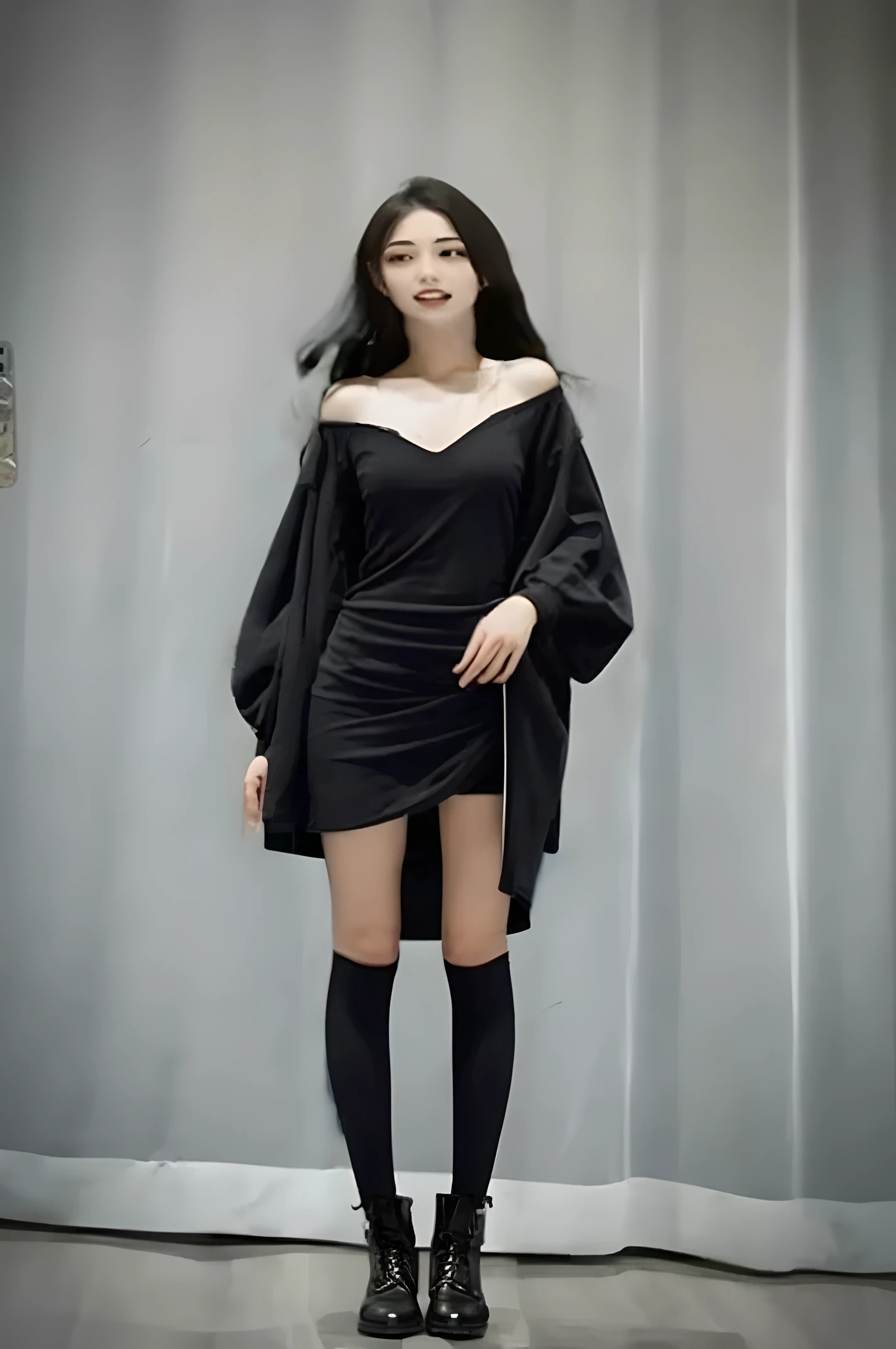 Reduce image quality, slim, naked