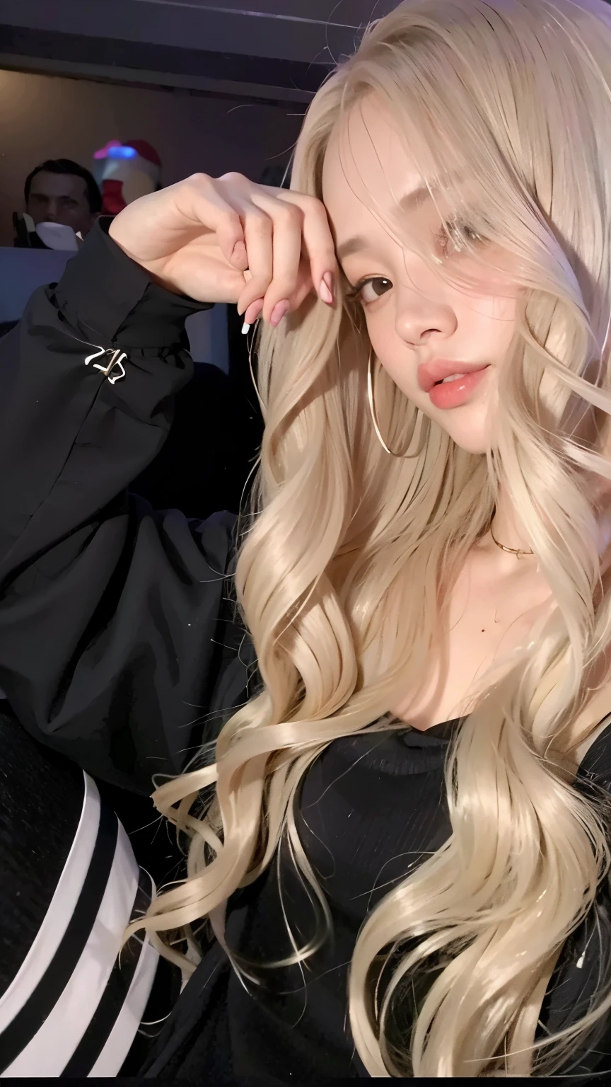 Mulher Arafed com cabelo comprido, wearing a gray blouse and a scarf, jennie blackpink, Retrato de Jossi do Blackpink, dilraba dilmurat, female korean idol portrait, jossi do blackpink, Lee Ji-eun, Lee Ji-Eun, mulher coreana jovem bonita, Parque Jimin, Casa Yunjoo, Cristal, Heonhwa Choe