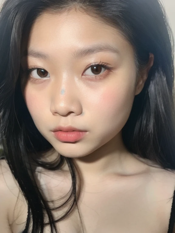 (realistic、masterpiece、Best Quality、8K、highres、high resolution:1.3)、1 girl、Big breasts、white bikini、looking at viewers、super fine face and eyes、long hair、 upper body、
