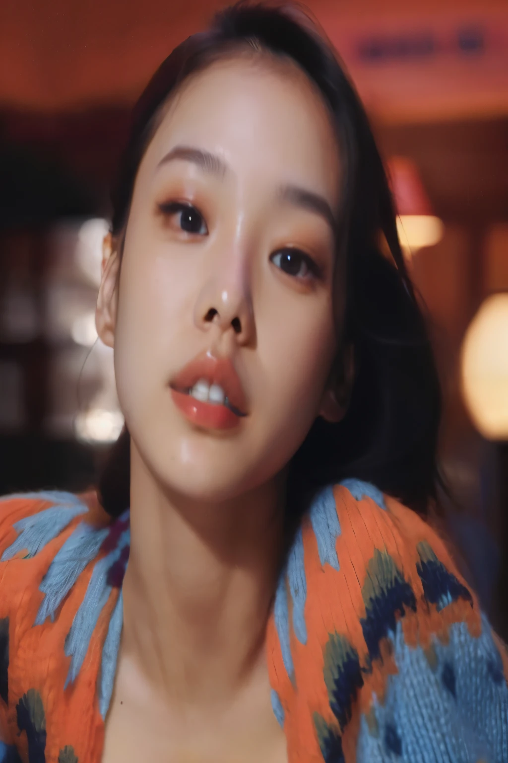 a close-up of a woman wearing a sweater and a sweater on her shoulders, Jennie rosa negra, cristal, De mi parte, kiko mizuhara, kim taejin, sol yunjoo, heonhwa choe, parque roseanne de blackpink, park De mi parte, Shin Min Jeong, lee ji - eun, lee ji-eun, Jiyun Chae