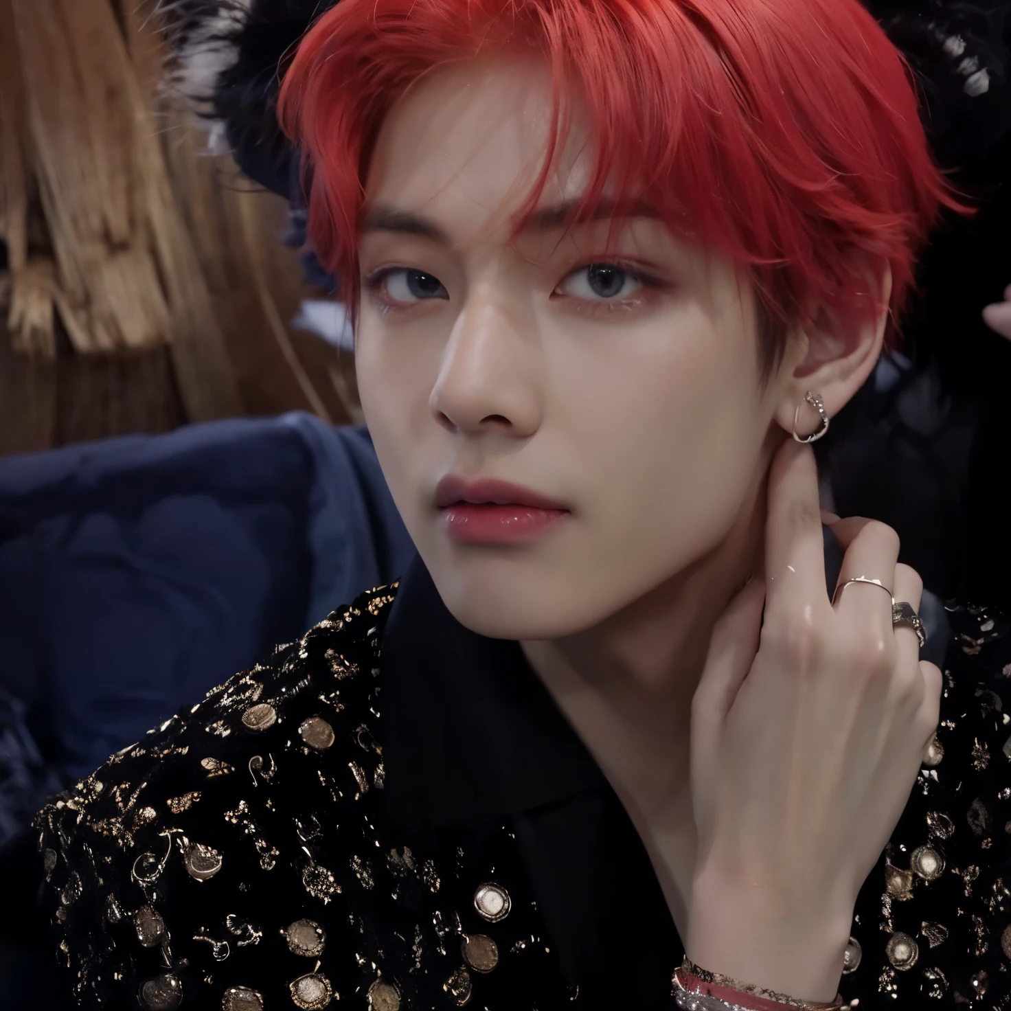 araffed asian man with red hair and piercings talking on cell phone, Taehyung comendo batatas fritas Gucci, taehyung, your eyes are red and glowing, seus olhos brilhando em vermelho, Kim Taehyung, ironic smile, taehyung kim,Retrato de v do bts, ele tem cabelos grisalhos escuros, muito vermelho, ele parece um servo humano