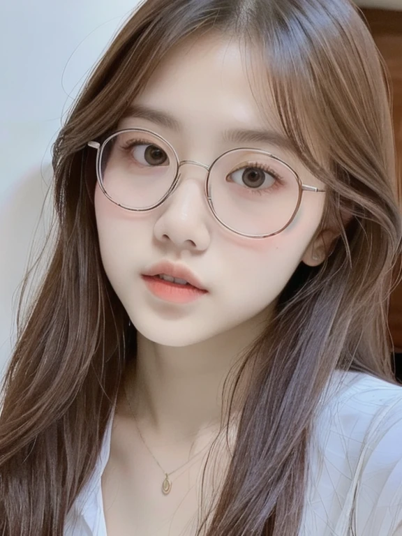 (realistic、masterpiece、Best Quality、8K、highres、high resolution:1.3)、1 girl、Huge breasts、white bikini、looking at viewers、super fine face and eyes、long hair、 upper body、