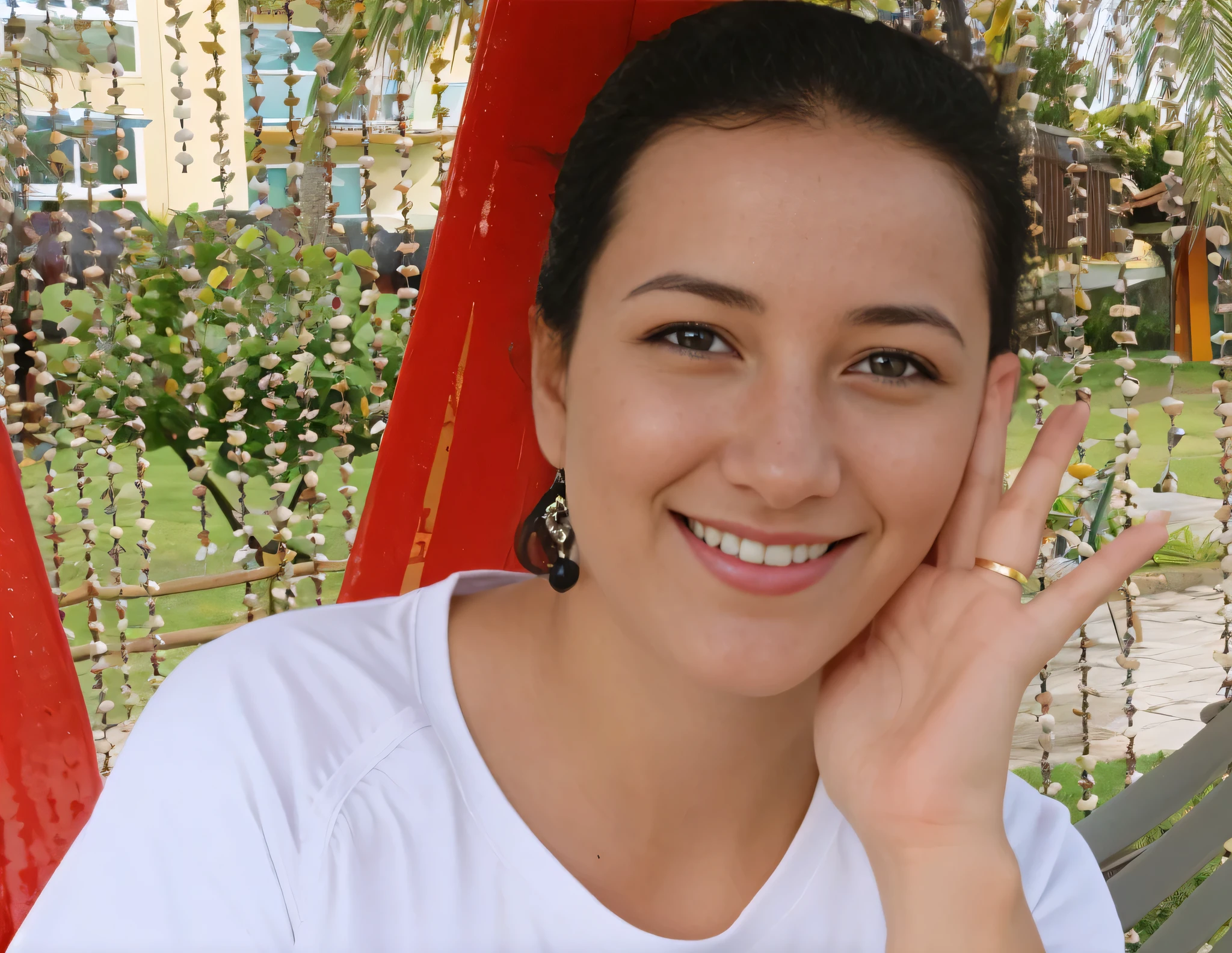 smiling woman sitting on a bench with her hand on her face. high resolution, alta qualidade, obra de arte, 8K.