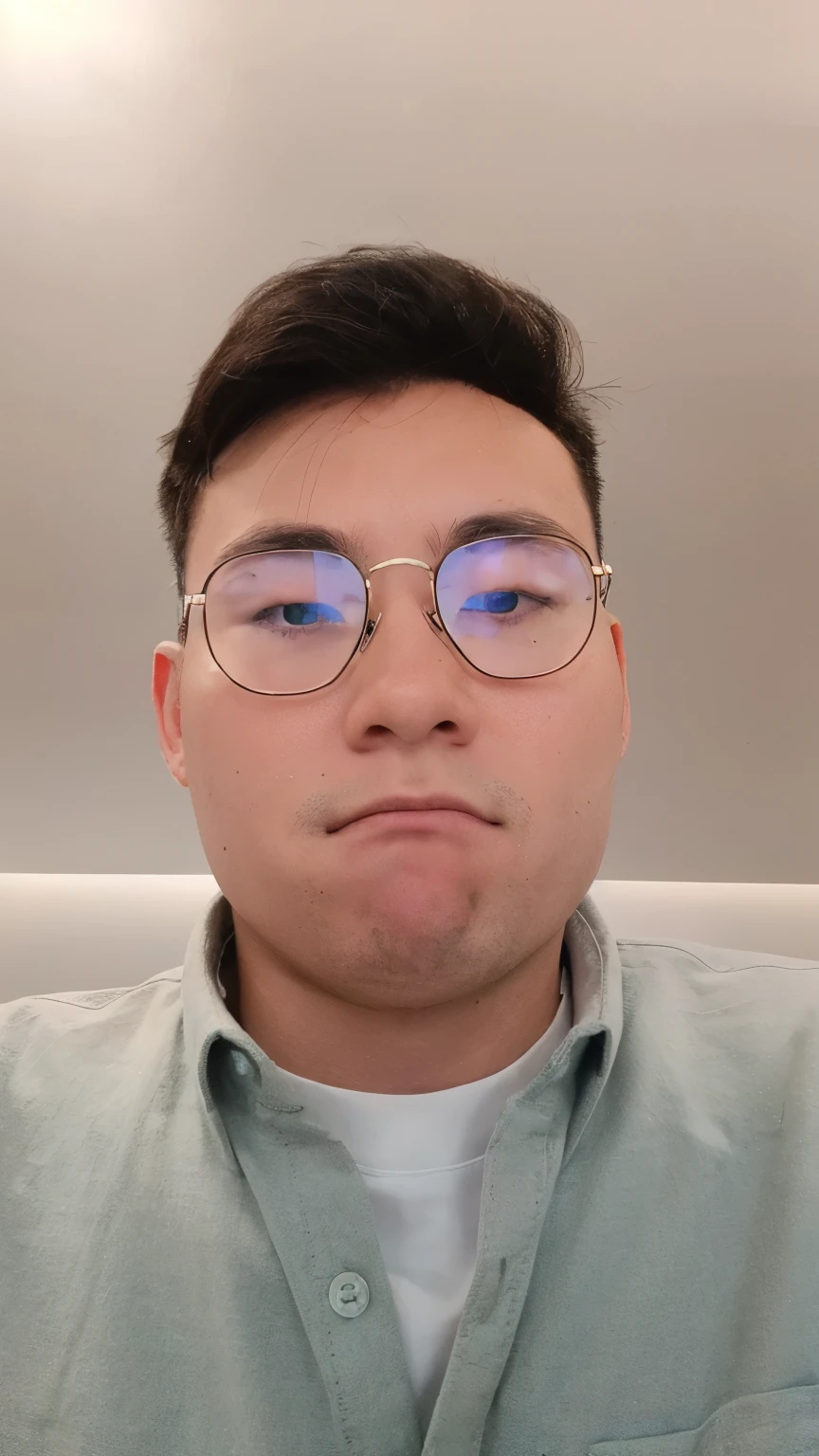Put m'y face into a super realitic instragmable photo