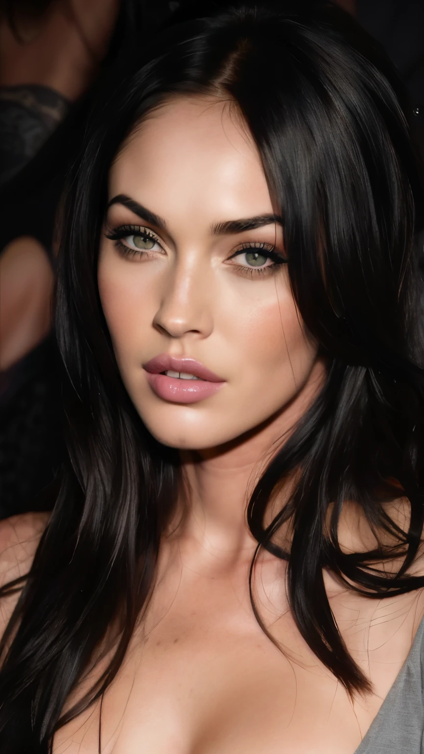 Un primer plano de una mujer con el pelo largo y negro y una blusa gris, lips of Megan Fox, Megan Fox with heavy eye makeup, Megan Fox, still of Megan Fox, portrait of Megan Fox, Megan Fox witch queen, Megan Fox as beautiful mountains, Megan Fox portrait, Megan Fox colorful portrait, la mujer mas bella del mundo, "Megan Fox