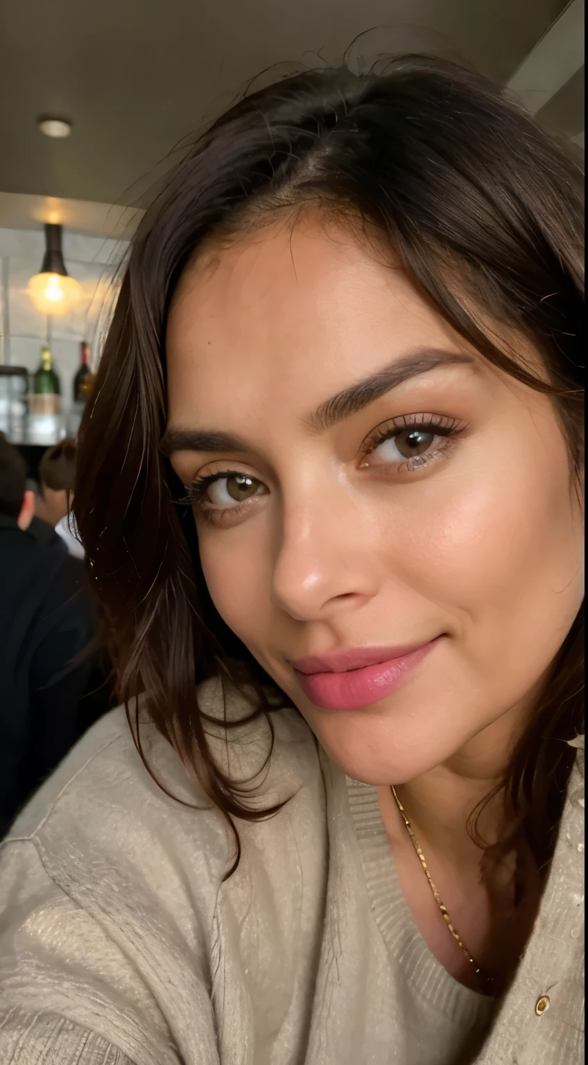 Beautiful brunette wearing a beige sweater (in a cafe drinking soda), Muito detalhado, 38 anos de idade, rosto inocente, cabelos pretos longos e ondulados naturais, olhos castanhos, high resolution, obra de arte, melhor qualidade, detalhes altos e intrincados, altamente detalhado, sharp focus, pele detalhada, realistic skin textura, textura, olhos detalhados, profissional, 4k, sourire charmant, filmado em Canon, 85mm, profundidade superficial de campo, Kodak Vision Colors, corpo em forma perfeita, extremamente detalhado, fotografiar_\(ultra\), fotorrealista, Realista, after treatment, maximum details, rugosidade, Vida real, ultra realist, fotorrealismo, fotografia, 8k hd, fotografia