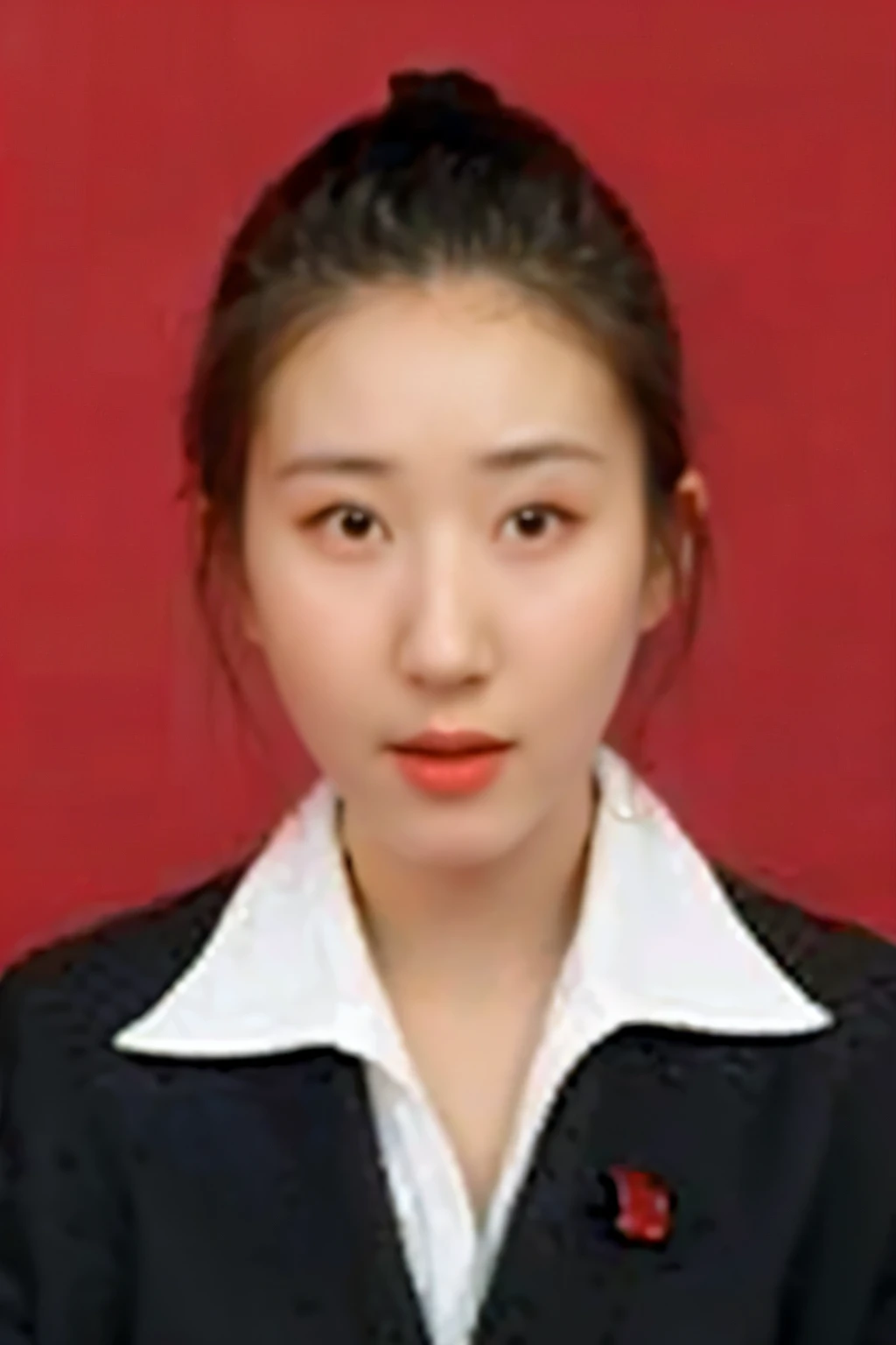 Alafid woman wearing black jacket and white shirt posing for photo, pengzhen zhang, xue han, Lu Ji, Qiu Fang, zhuoxin ye, xiaofan zhang, wei wang, zhelong xu, yuli ban, jinyiwei, wenfei ye, li zixin, xiaolong wang, chengwei pan