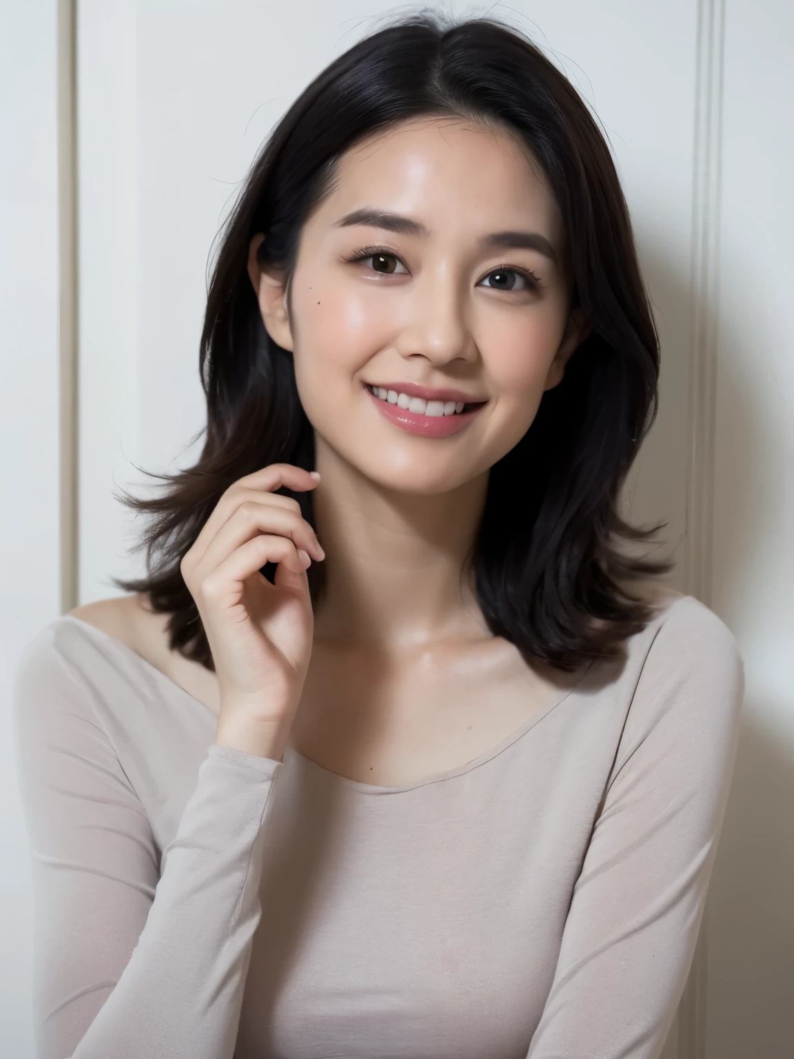 masterpiece、highest quality、high detail、1 female、(Photoreal:1.4)、solo、Natural Human Skin、Taken in front of the white door、turn to the side、don&#39;t look at the camera、round face、long sleeve shirt、short hair、close your mouth、Smile、smile happily、beautiful black hair、length、Big eyes、Clear double eyelids、eyelash、long neck、((Upper body, ))、(cap、Draw all the shoulders)、attractive proportions、glowing skin、beautiful clavicle、golden ratio face、Tears mole、lip gloss、thin lips、white skin