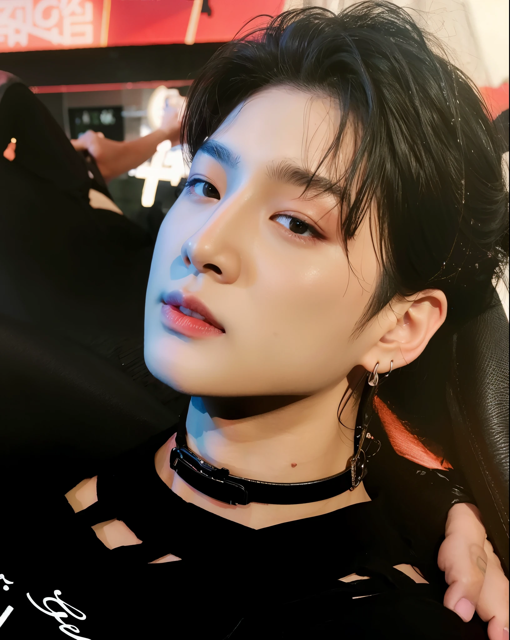 hay un hombre con una camisa negra y una gargantilla negra, jungkook, cai xukun, Inspirado por Bian Shoumin, yoongi de pelo negro, kanliu666, hyung tae, young pale angel, Jimin, kim doyoung, kim taejin, retrato de jossi de blackpink, inspirado en Kun Can, anime key images.